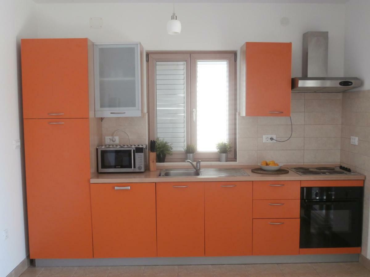 Apartmani Kali Exterior photo